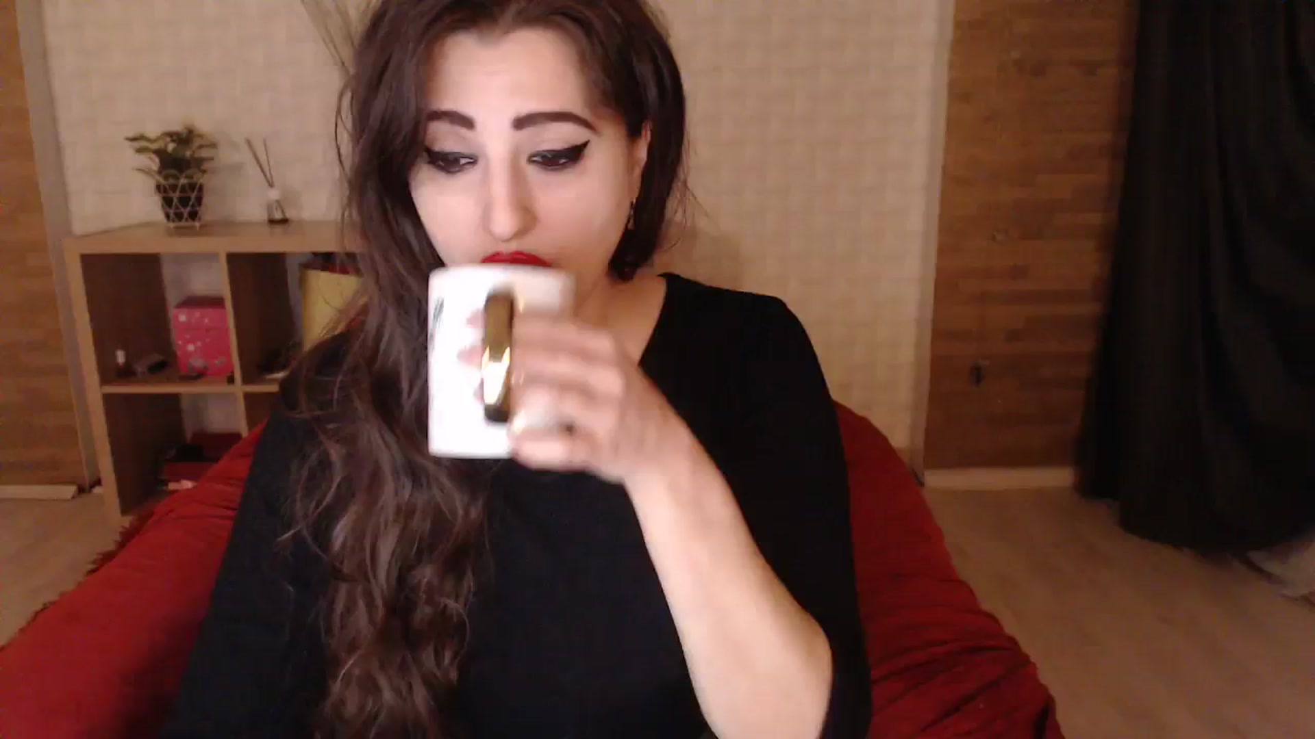 Gallery image thumbnail from HotRebbecca's myfreecams stream on, 11/29/2023, 06:27 image 1 of 20