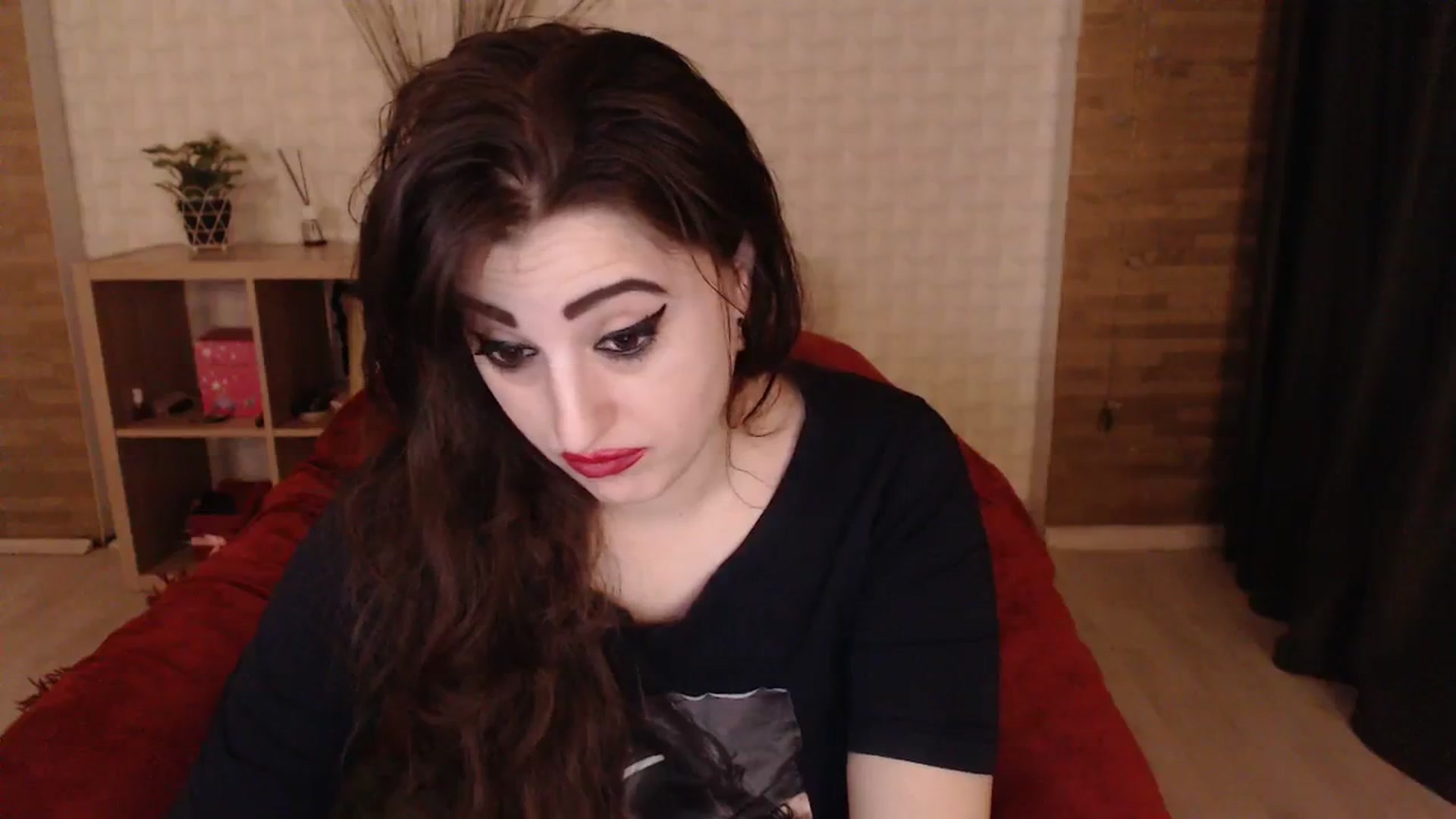 Gallery image thumbnail from HotRebbecca's myfreecams stream on, 12/02/2023, 04:20 image 2 of 20