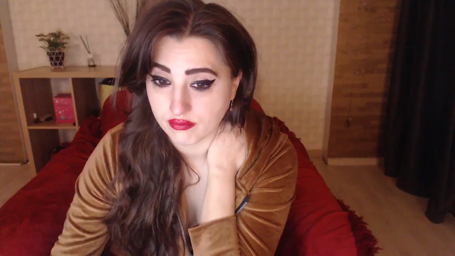 Gallery image thumbnail from HotRebbecca's myfreecams stream on, 12/07/2023, 04:48 image 7 of 20