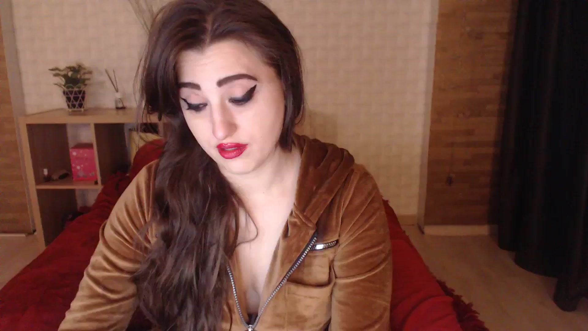 Gallery image thumbnail from HotRebbecca's myfreecams stream on, 12/07/2023, 04:48 image 2 of 20