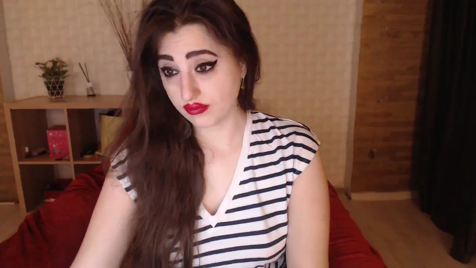Gallery image thumbnail from HotRebbecca's myfreecams stream on, 12/09/2023, 04:46 image 2 of 20