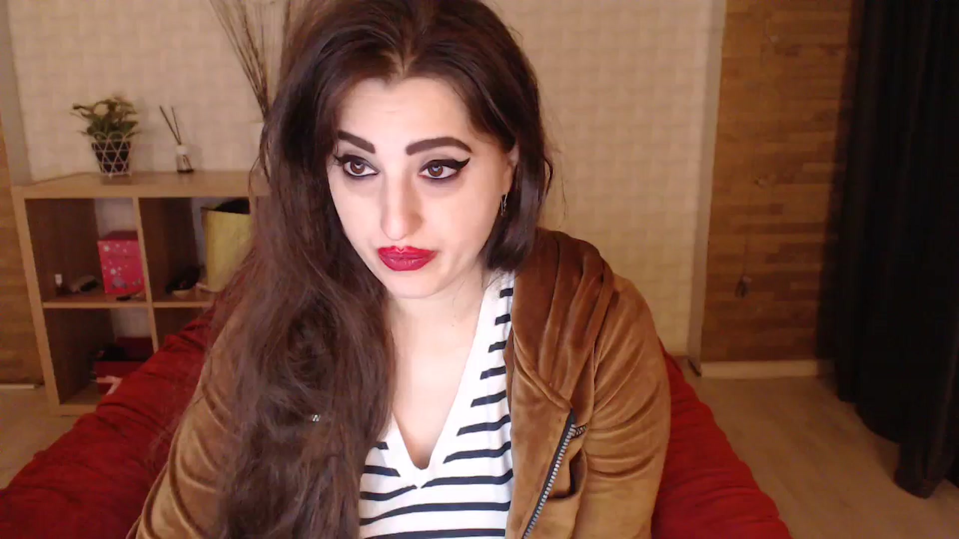 Gallery image thumbnail from HotRebbecca's myfreecams stream on, 12/09/2023, 05:55 image 12 of 20