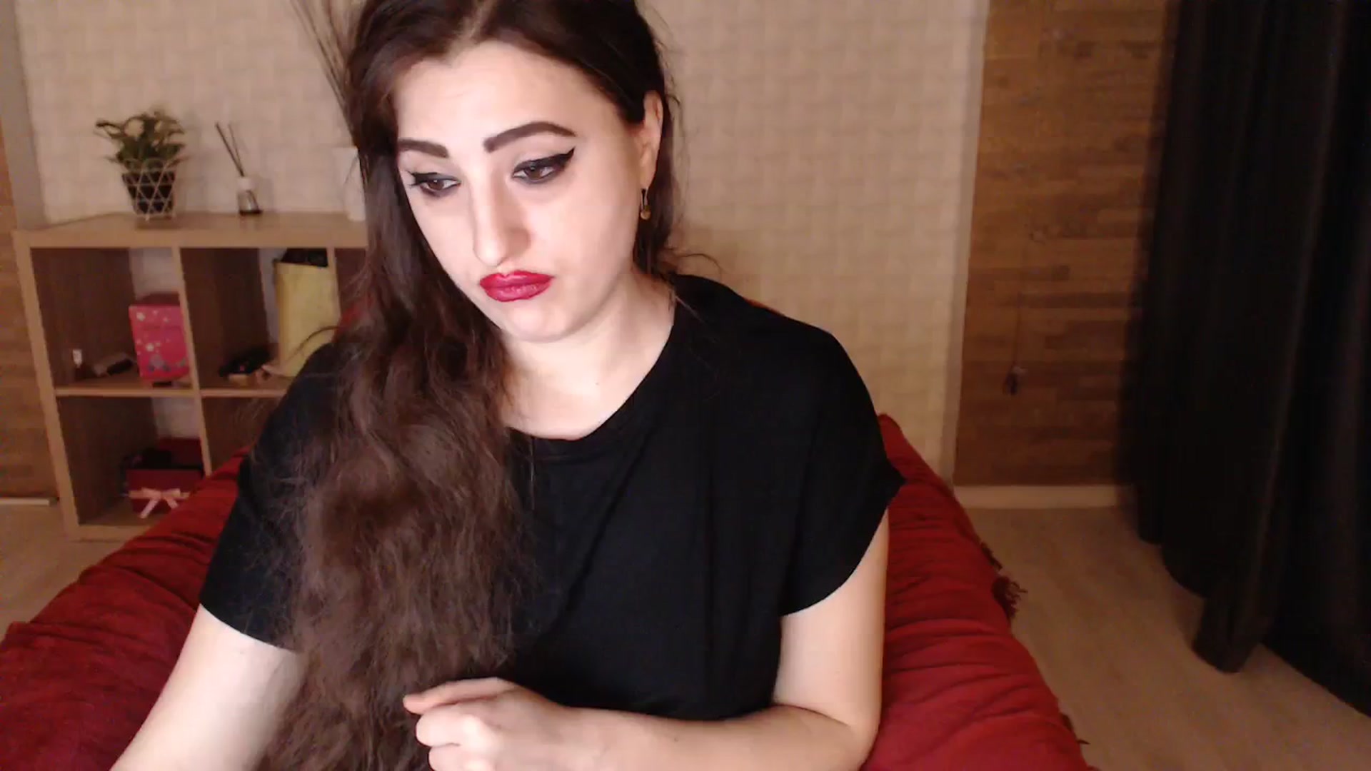 Gallery image thumbnail from HotRebbecca's myfreecams stream on, 12/15/2023, 04:29 image 12 of 20