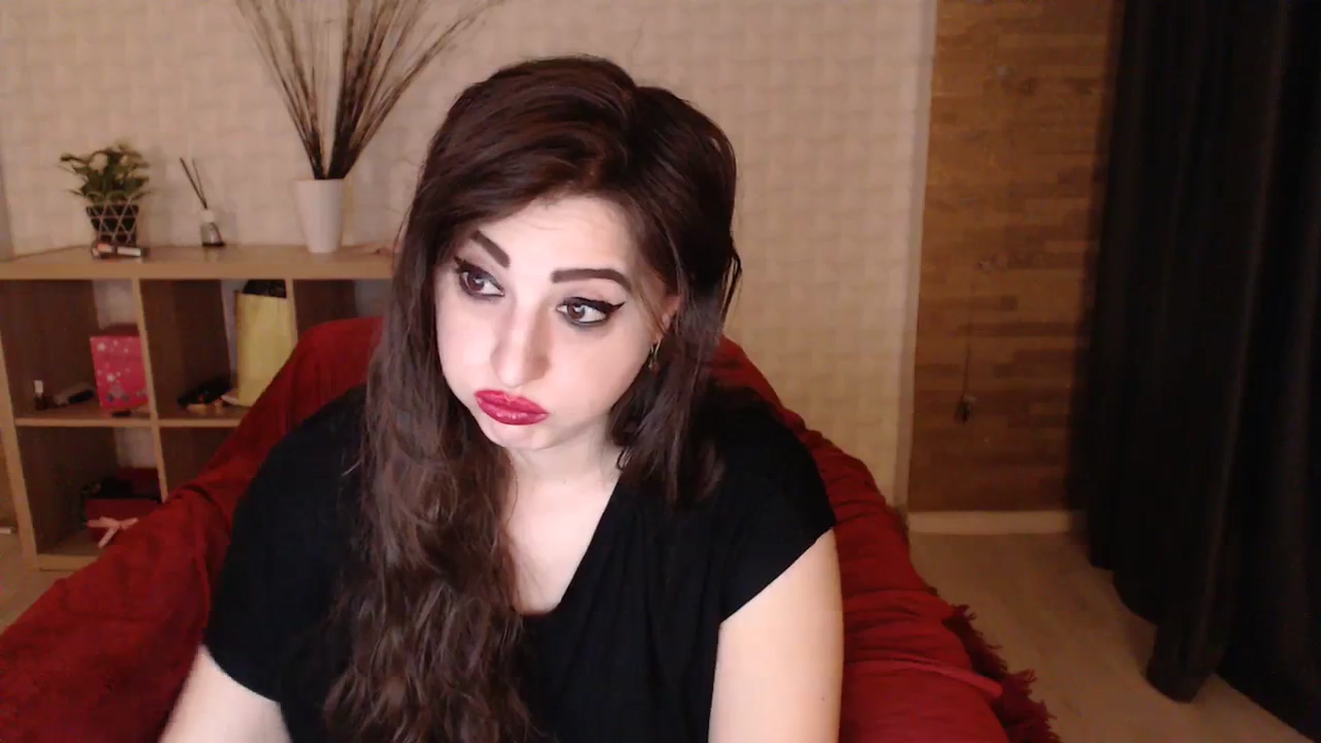 Gallery image thumbnail from HotRebbecca's myfreecams stream on, 12/17/2023, 05:29 image 17 of 20
