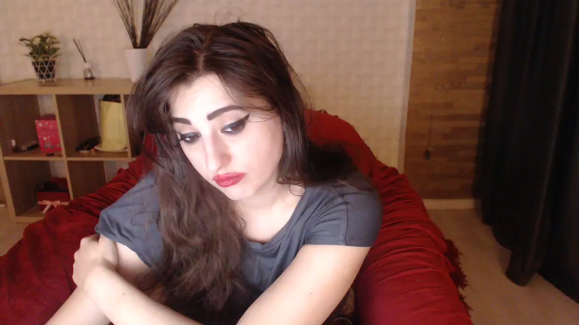 Gallery image thumbnail from HotRebbecca's myfreecams stream on, 12/18/2023, 06:58 image 2 of 20