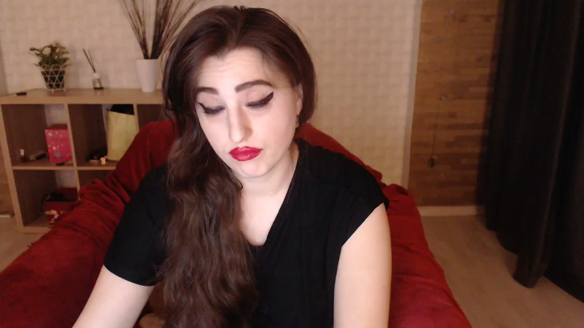 Gallery image thumbnail from HotRebbecca's myfreecams stream on, 12/20/2023, 03:25 image 2 of 20