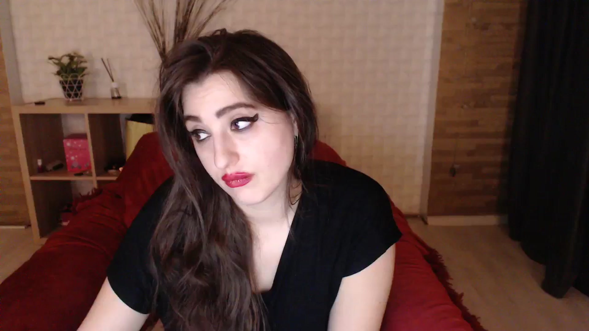 Gallery image thumbnail from HotRebbecca's myfreecams stream on, 12/20/2023, 07:32 image 19 of 20