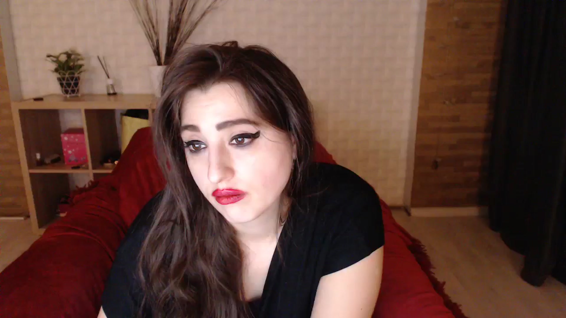 Gallery image thumbnail from HotRebbecca's myfreecams stream on, 12/20/2023, 07:32 image 10 of 20