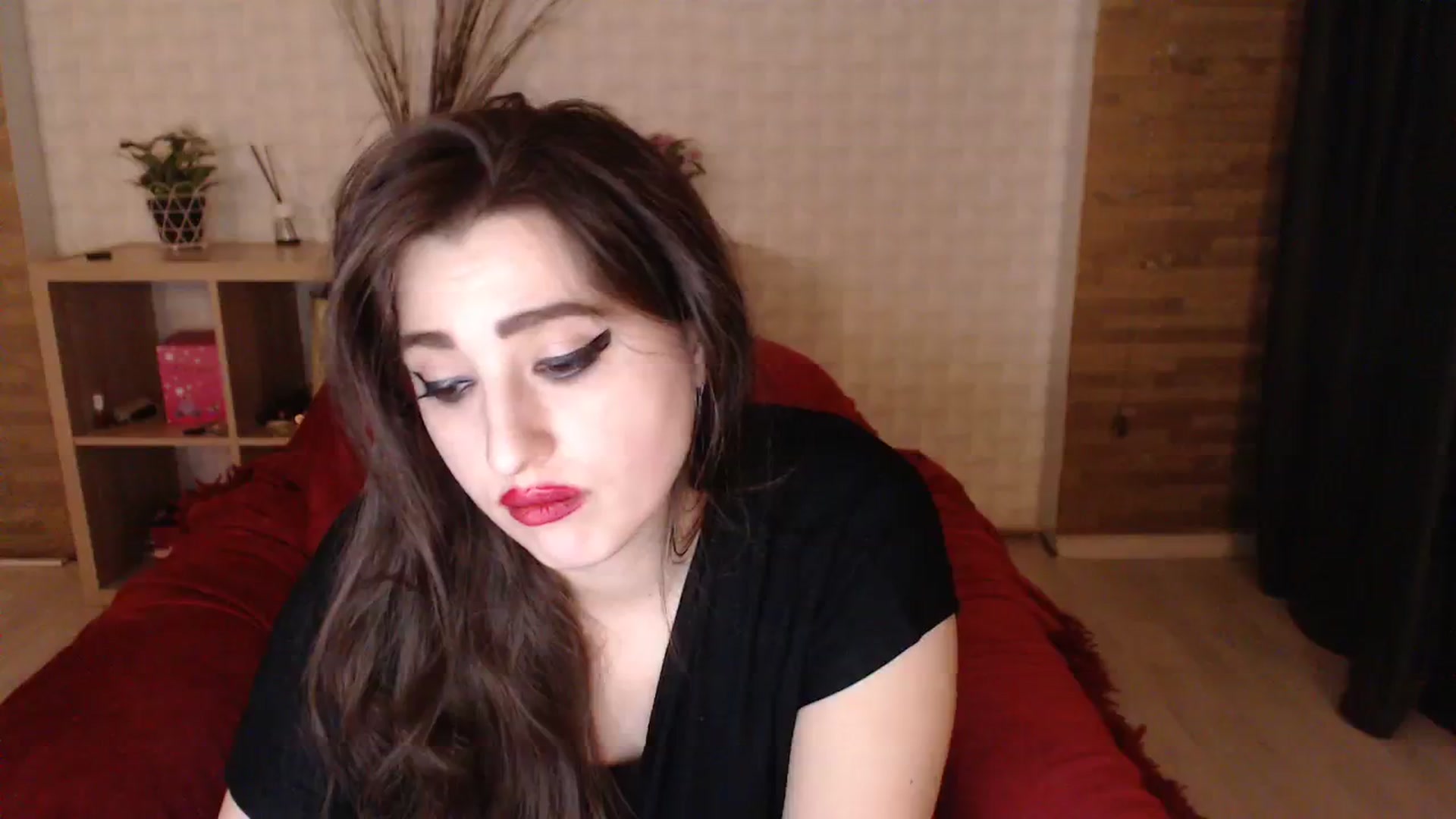 Gallery image thumbnail from HotRebbecca's myfreecams stream on, 12/20/2023, 07:32 image 9 of 20
