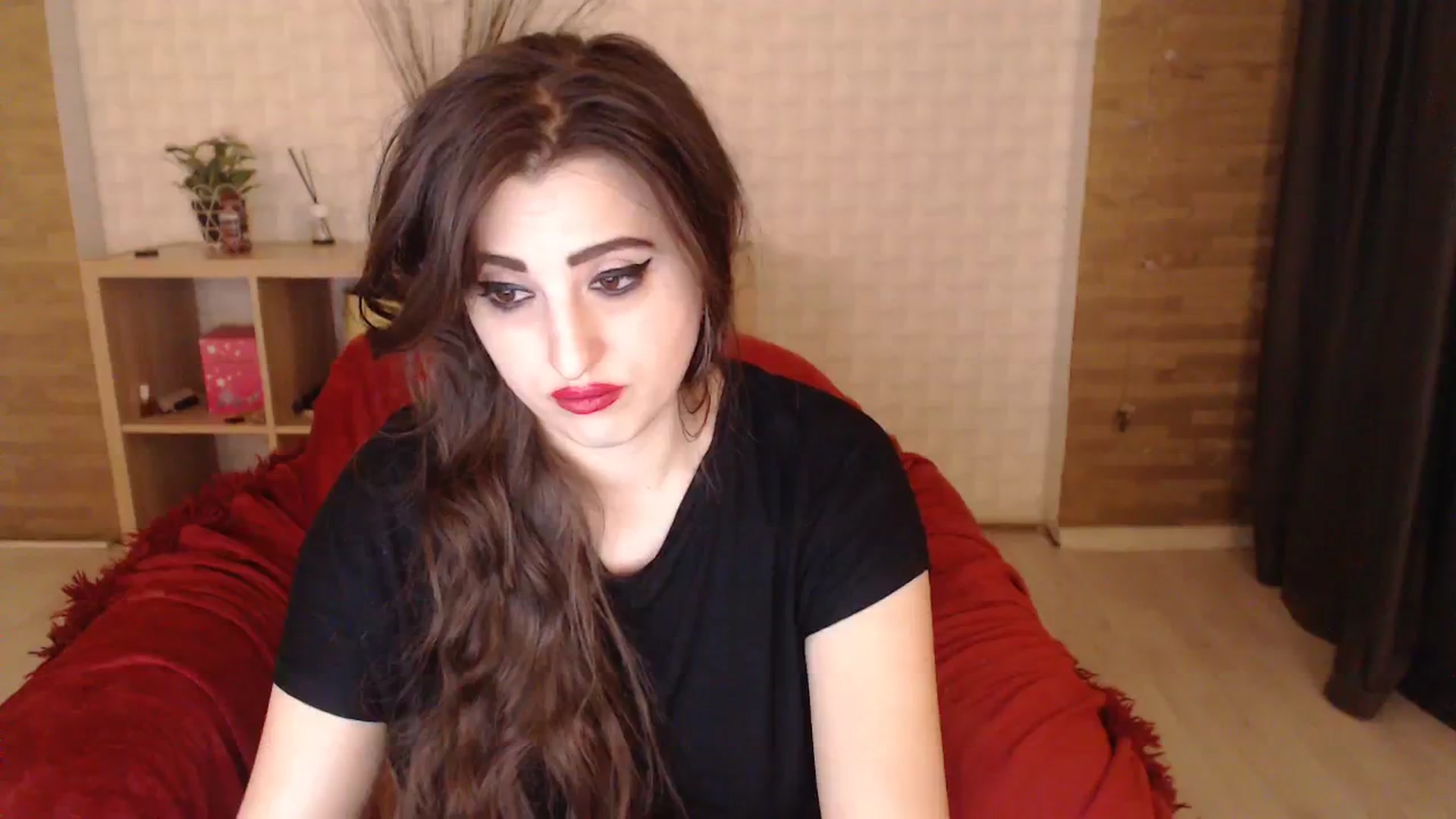 Gallery image thumbnail from HotRebbecca's myfreecams stream on, 12/21/2023, 07:39 image 4 of 20