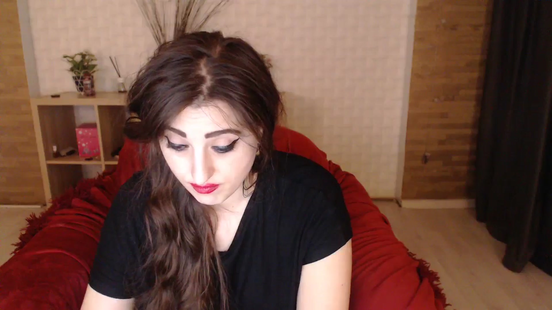 Gallery image thumbnail from HotRebbecca's myfreecams stream on, 12/21/2023, 07:39 image 16 of 20