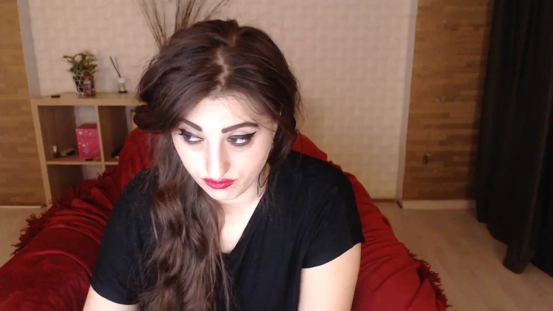 Gallery image thumbnail from HotRebbecca's myfreecams stream on, 12/21/2023, 07:39 image 12 of 20