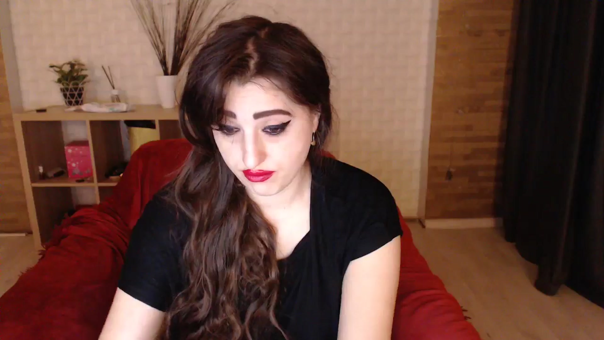 Gallery image thumbnail from HotRebbecca's myfreecams stream on, 12/24/2023, 04:32 image 12 of 20