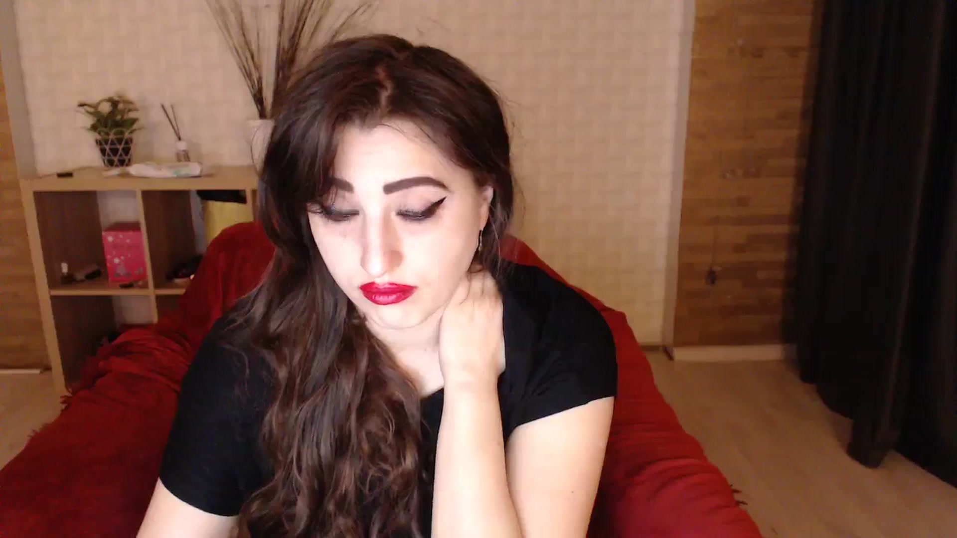 Gallery image thumbnail from HotRebbecca's myfreecams stream on, 12/24/2023, 04:32 image 10 of 20