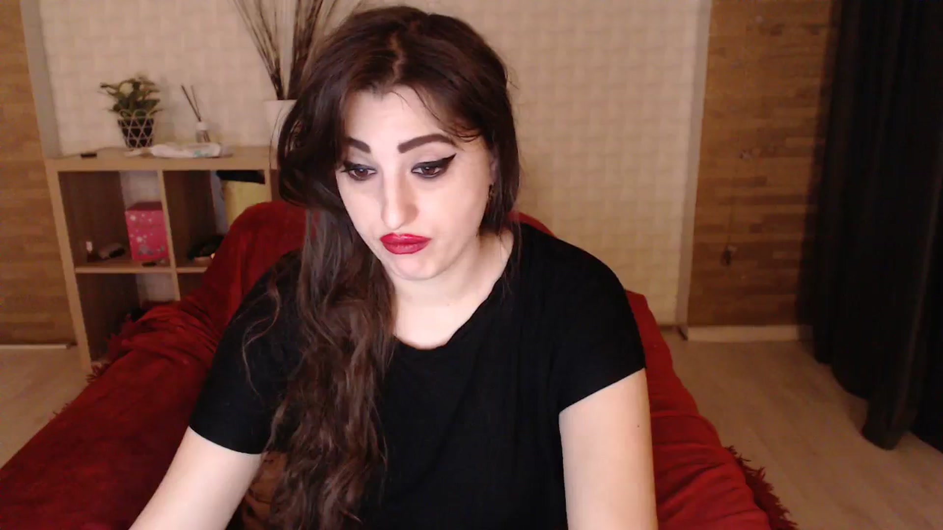 Gallery image thumbnail from HotRebbecca's myfreecams stream on, 12/24/2023, 06:27 image 2 of 20
