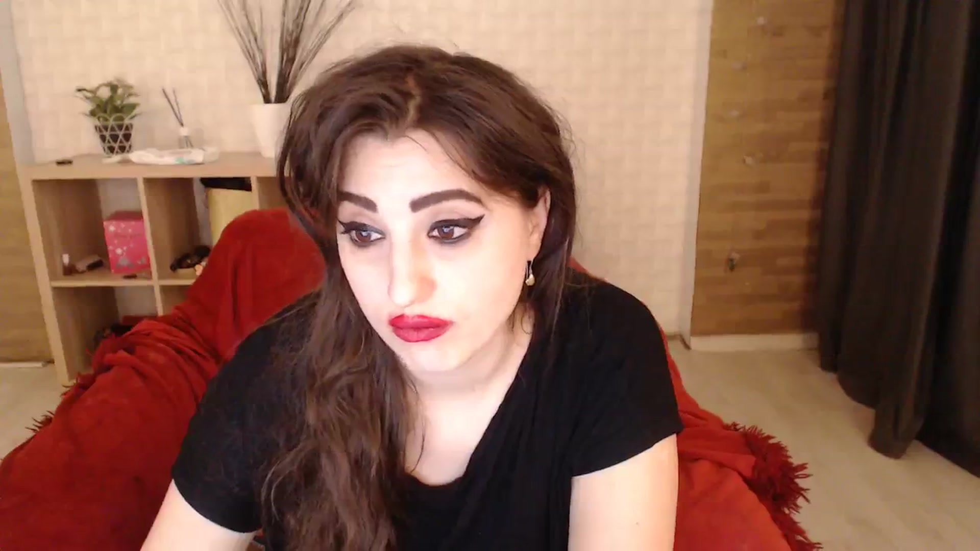 Gallery image thumbnail from HotRebbecca's myfreecams stream on, 12/24/2023, 07:20 image 17 of 20
