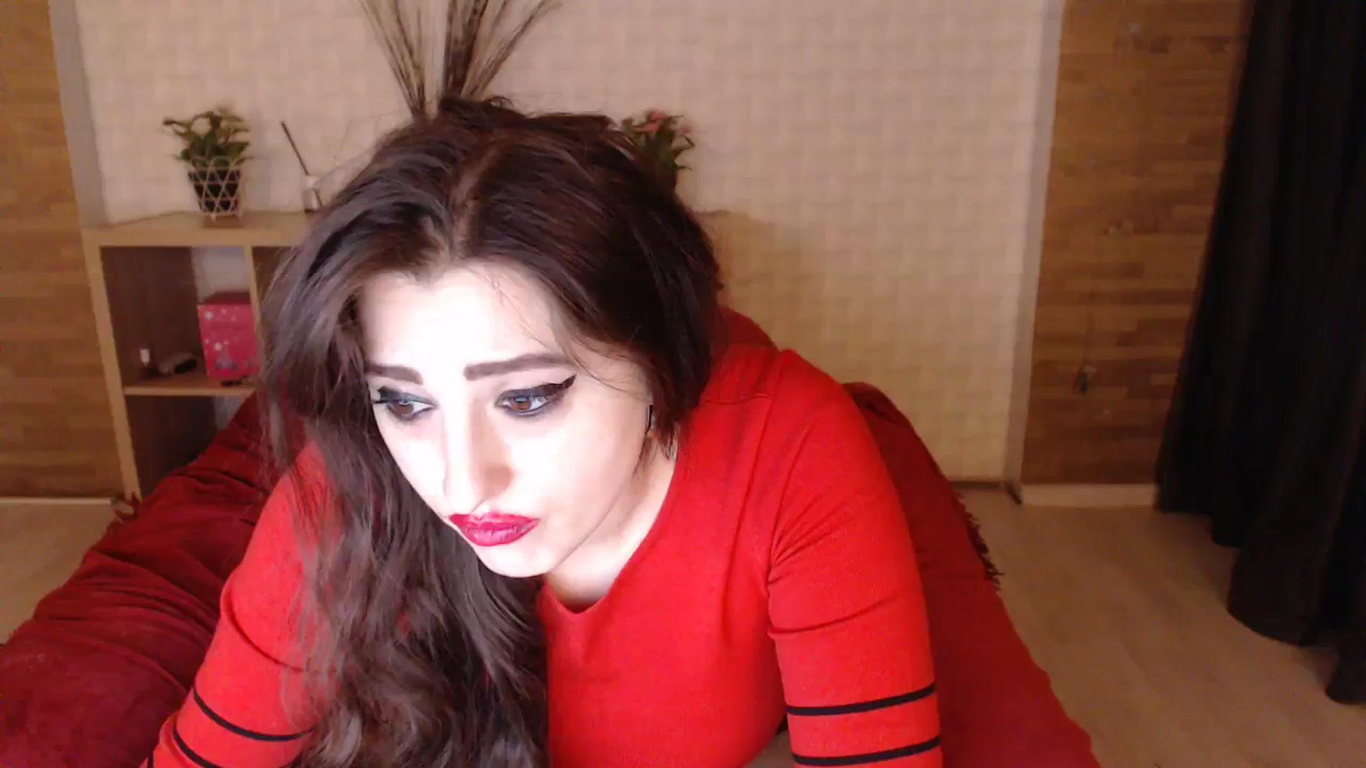 Gallery image thumbnail from HotRebbecca's myfreecams stream on, 12/27/2023, 05:04 image 14 of 20