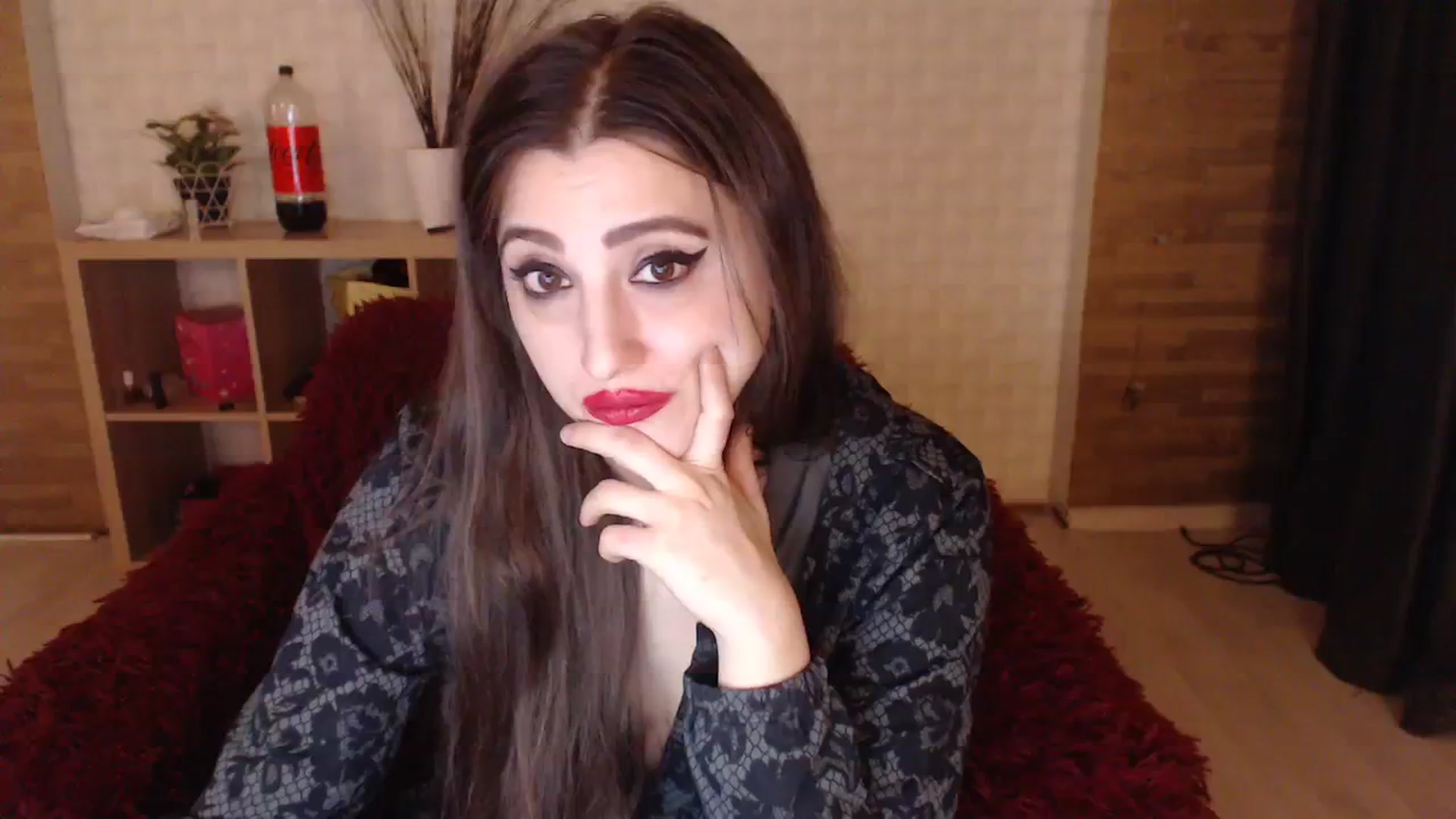 Gallery image thumbnail from HotRebbecca's myfreecams stream on, 01/03/2024, 06:08 image 17 of 20
