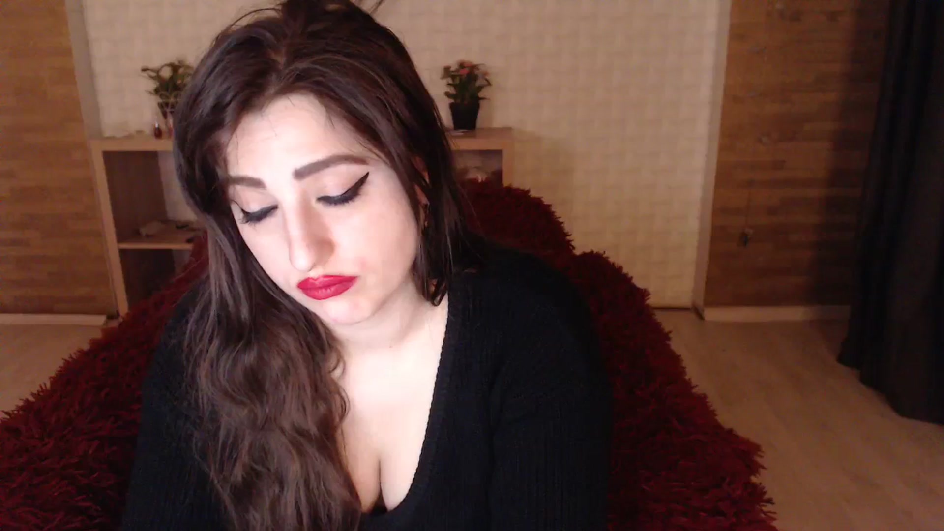 Gallery image thumbnail from HotRebbecca's myfreecams stream on, 02/07/2024, 05:17 image 12 of 20