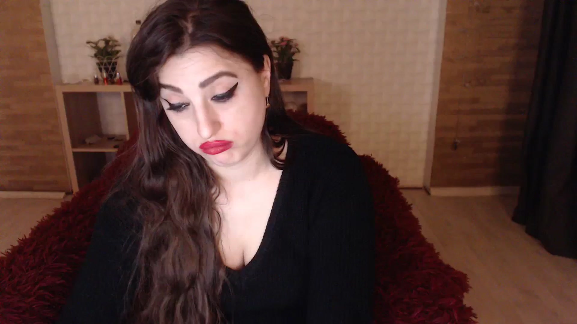 Gallery image thumbnail from HotRebbecca's myfreecams stream on, 02/07/2024, 06:15 image 10 of 20