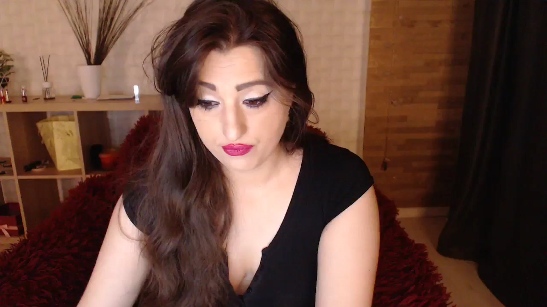 Gallery image thumbnail from HotRebbecca's myfreecams stream on, 04/08/2024, 04:43 image 5 of 20
