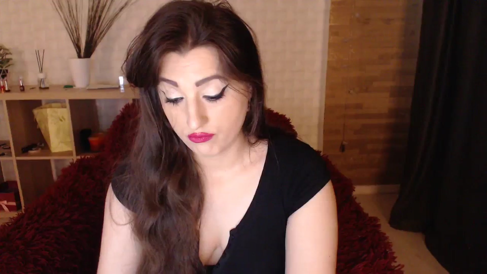 Gallery image thumbnail from HotRebbecca's myfreecams stream on, 04/08/2024, 04:43 image 15 of 20