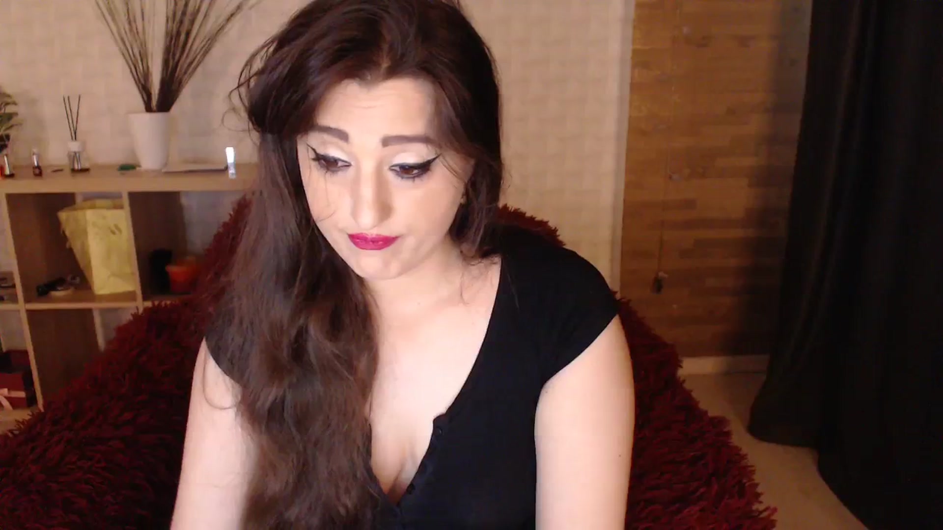 Gallery image thumbnail from HotRebbecca's myfreecams stream on, 04/08/2024, 04:43 image 17 of 20