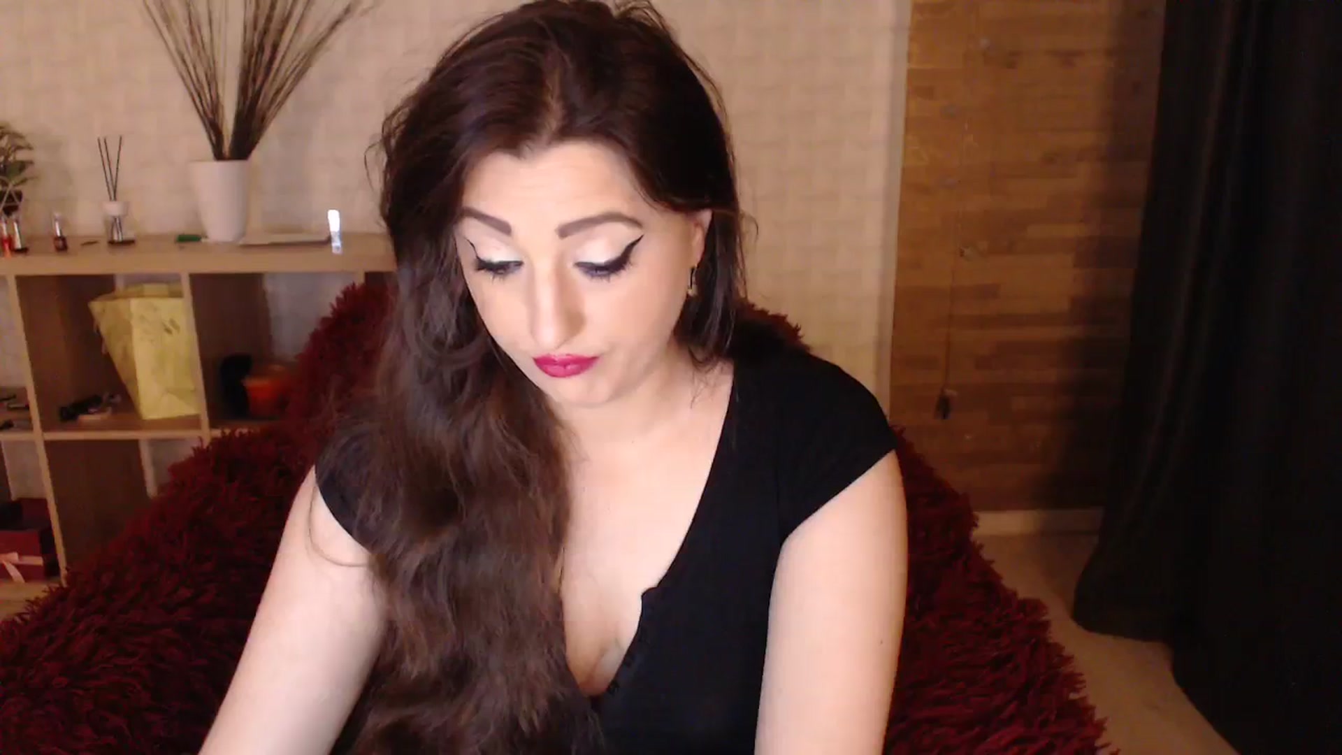 Gallery image thumbnail from HotRebbecca's myfreecams stream on, 04/08/2024, 04:43 image 10 of 20