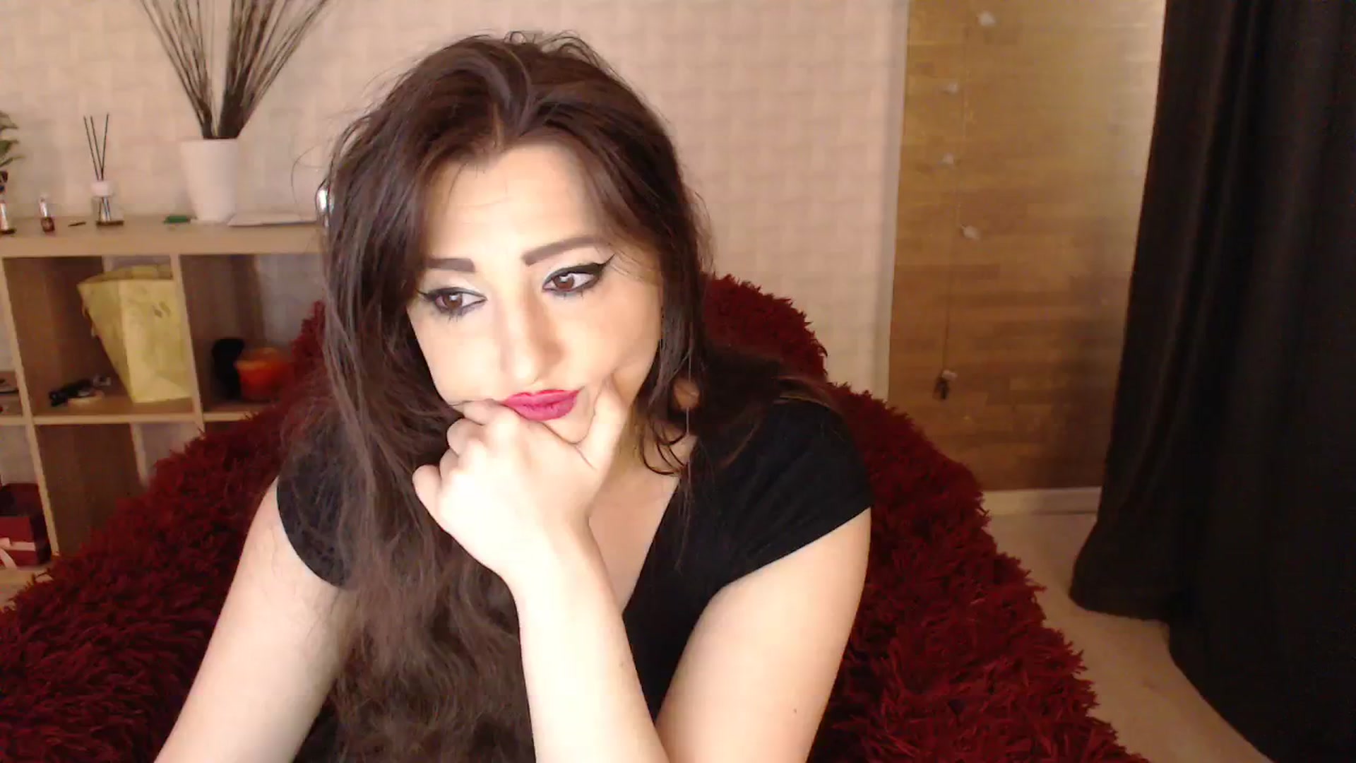 Gallery image thumbnail from HotRebbecca's myfreecams stream on, 04/08/2024, 06:25 image 6 of 20