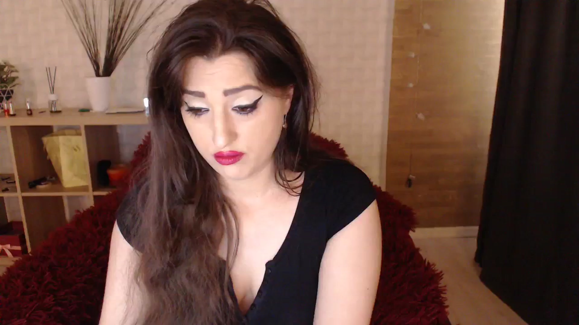 Gallery image thumbnail from HotRebbecca's myfreecams stream on, 04/08/2024, 06:25 image 9 of 20