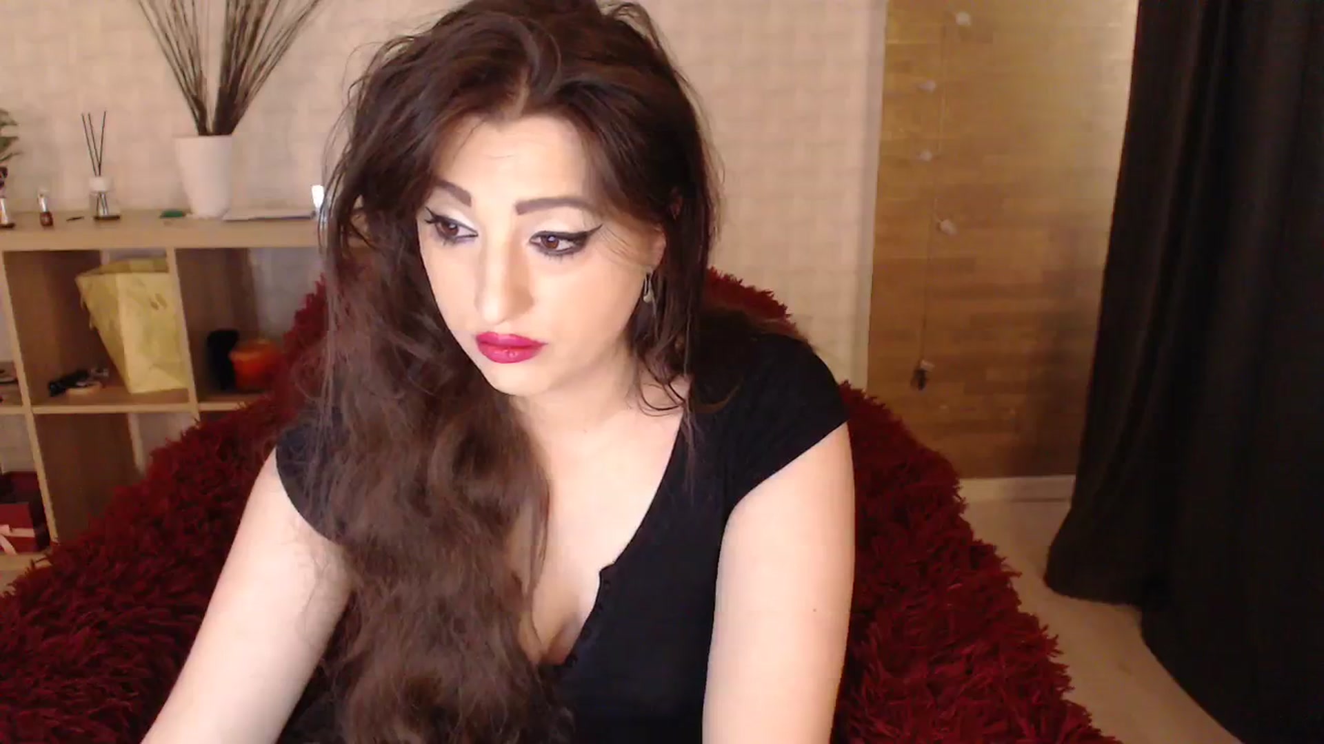 Gallery image thumbnail from HotRebbecca's myfreecams stream on, 04/08/2024, 06:25 image 2 of 20