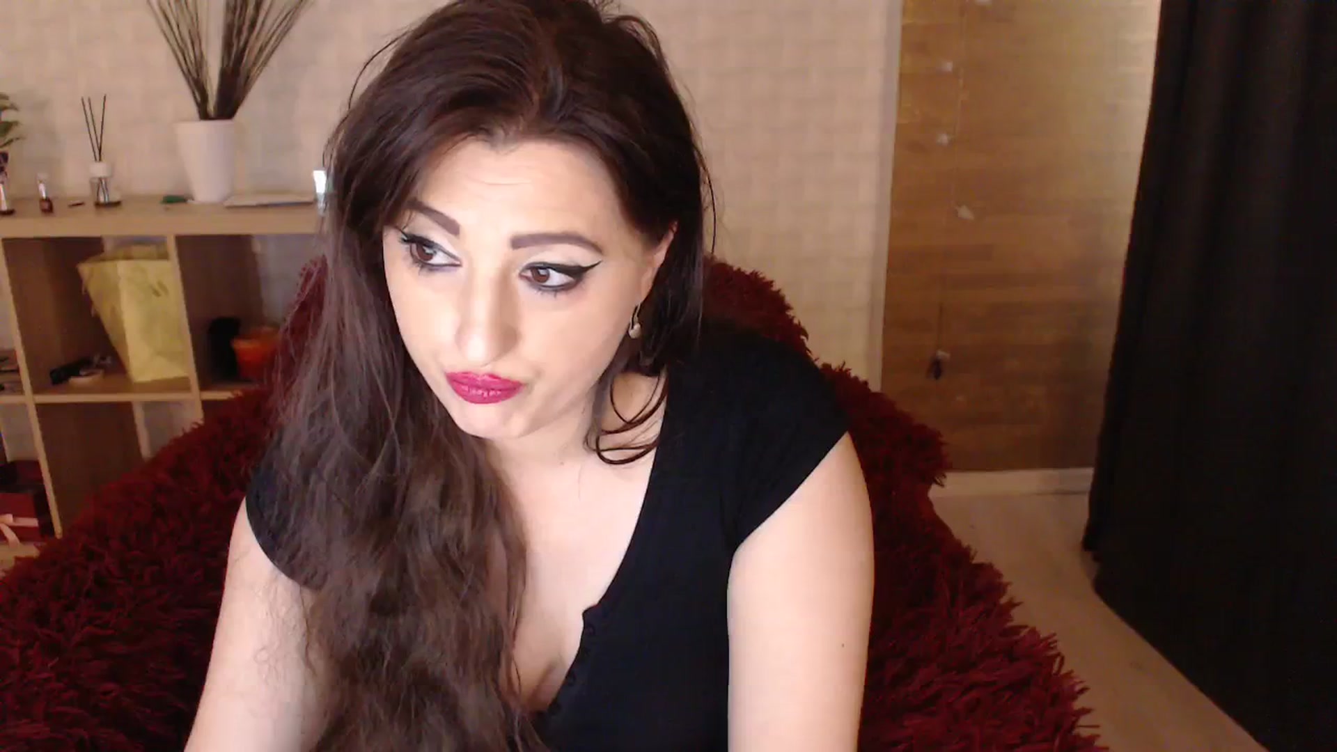 Gallery image thumbnail from HotRebbecca's myfreecams stream on, 04/08/2024, 06:25 image 18 of 20