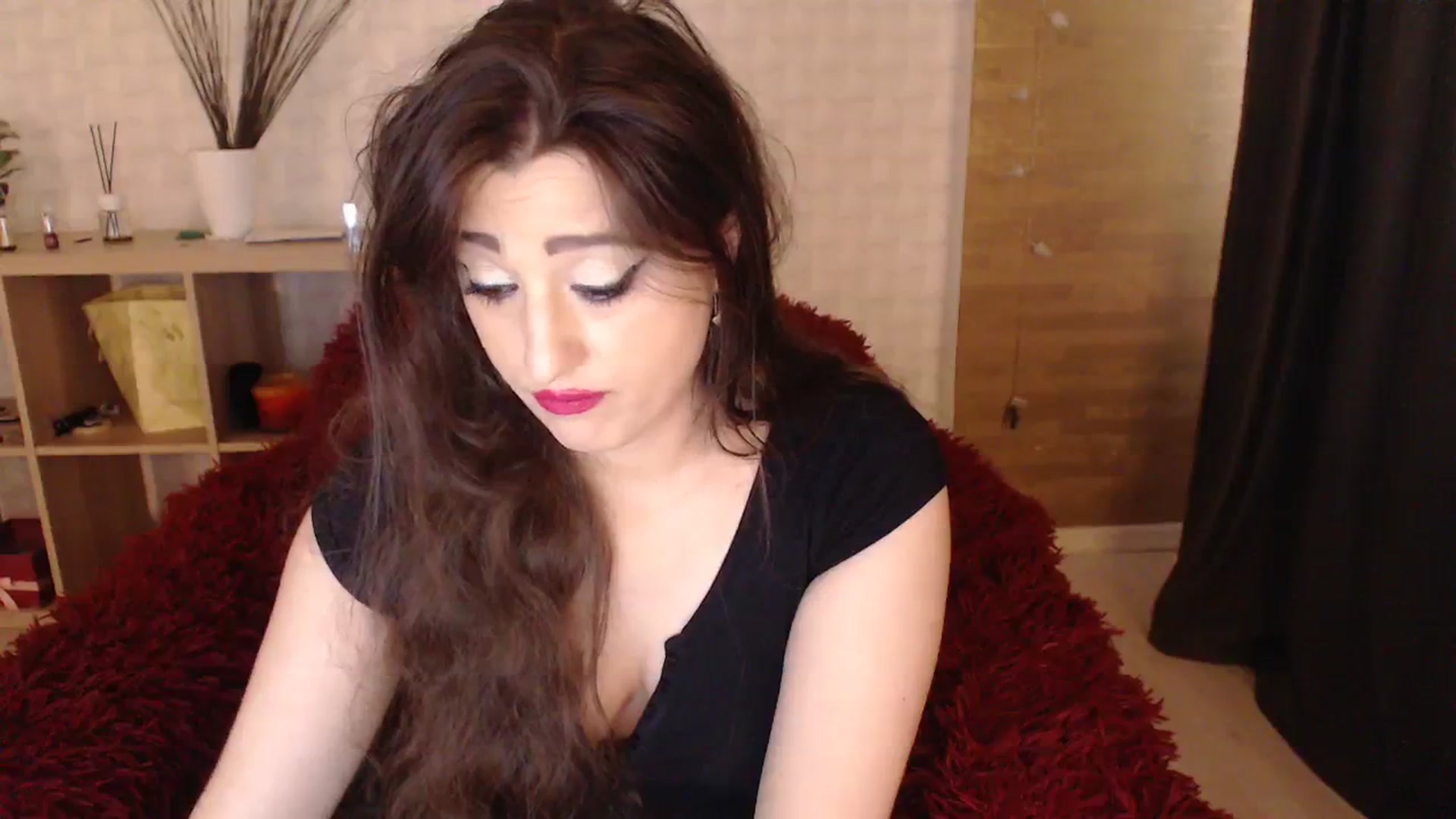 Gallery image thumbnail from HotRebbecca's myfreecams stream on, 04/08/2024, 06:25 image 4 of 20