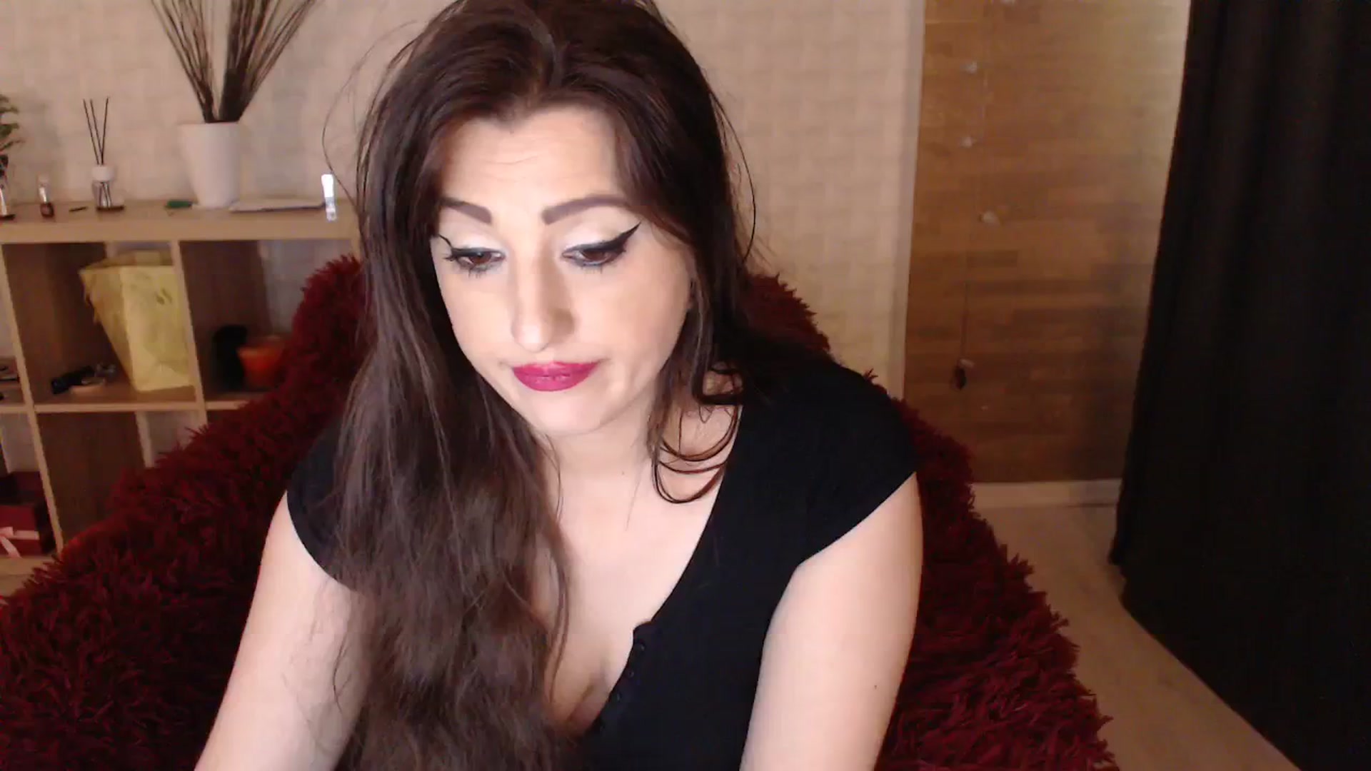 Gallery image thumbnail from HotRebbecca's myfreecams stream on, 04/08/2024, 07:00 image 18 of 20