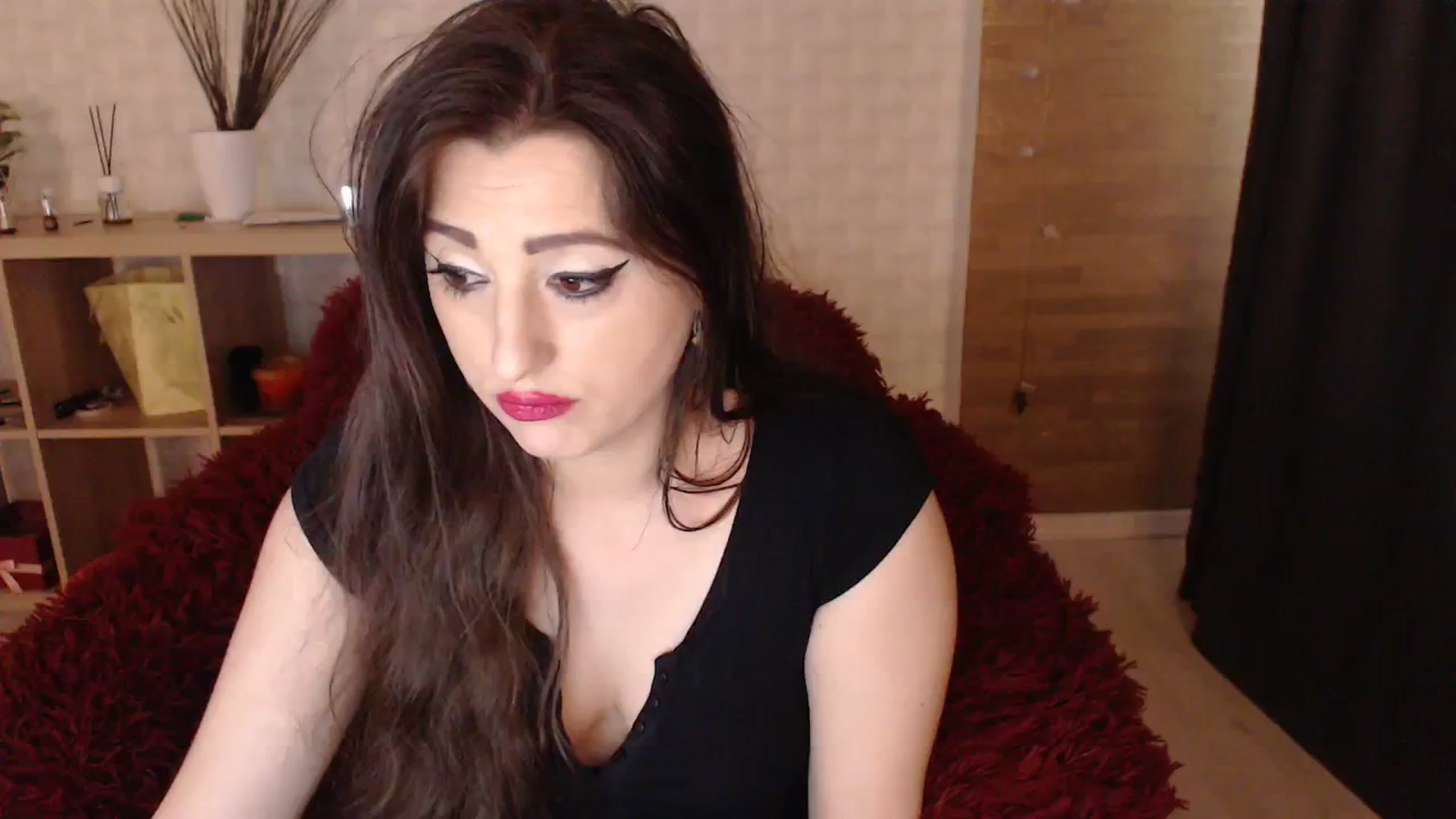 Gallery image thumbnail from HotRebbecca's myfreecams stream on, 04/08/2024, 07:00 image 9 of 20