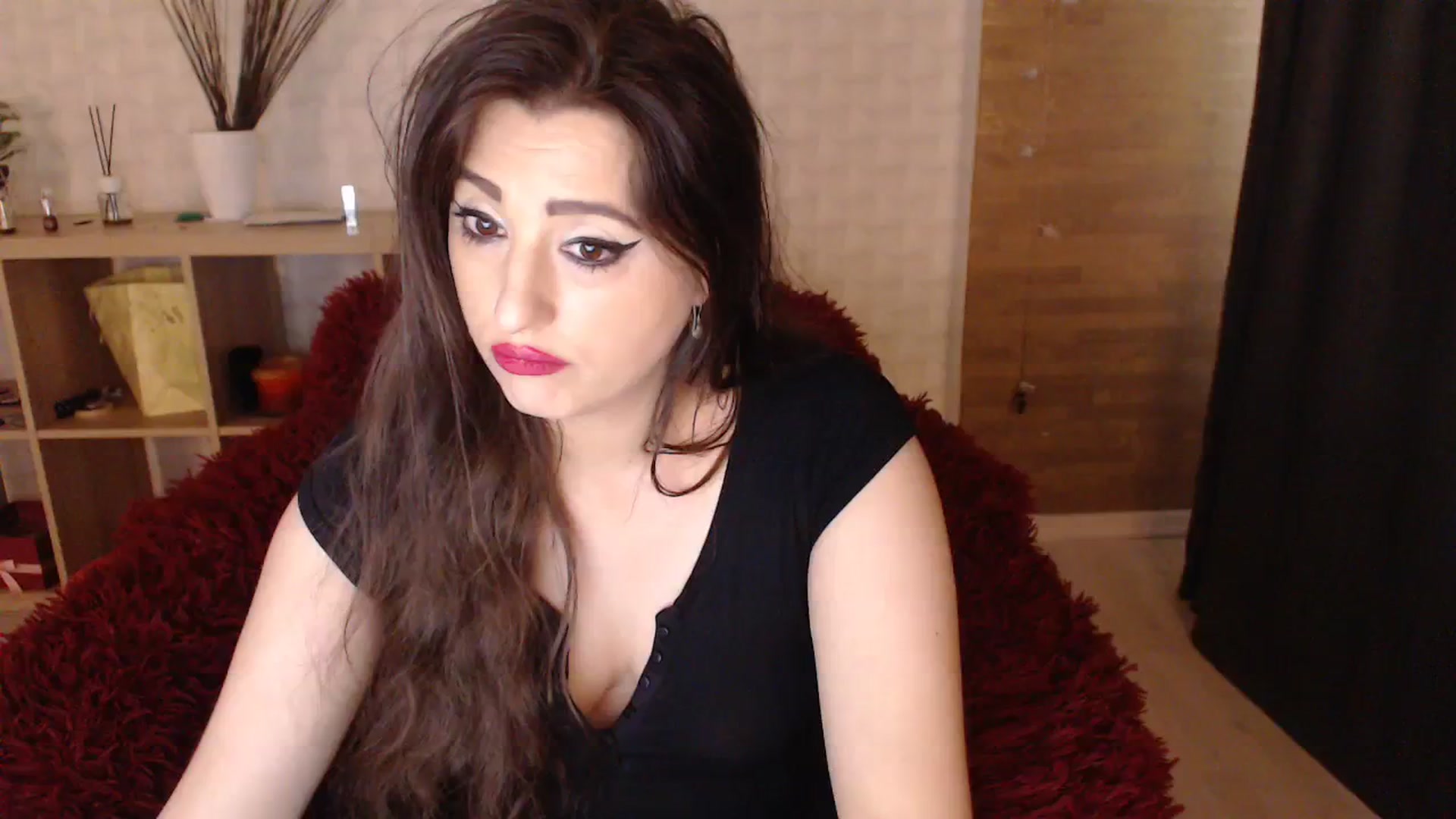 Gallery image thumbnail from HotRebbecca's myfreecams stream on, 04/08/2024, 07:00 image 7 of 20