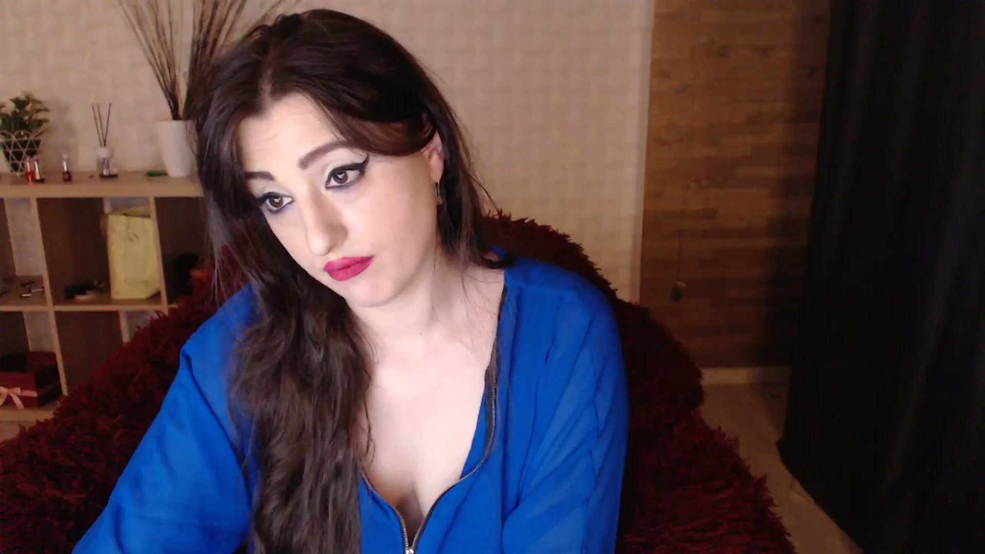 Gallery image thumbnail from HotRebbecca's myfreecams stream on, 04/17/2024, 01:45 image 14 of 20