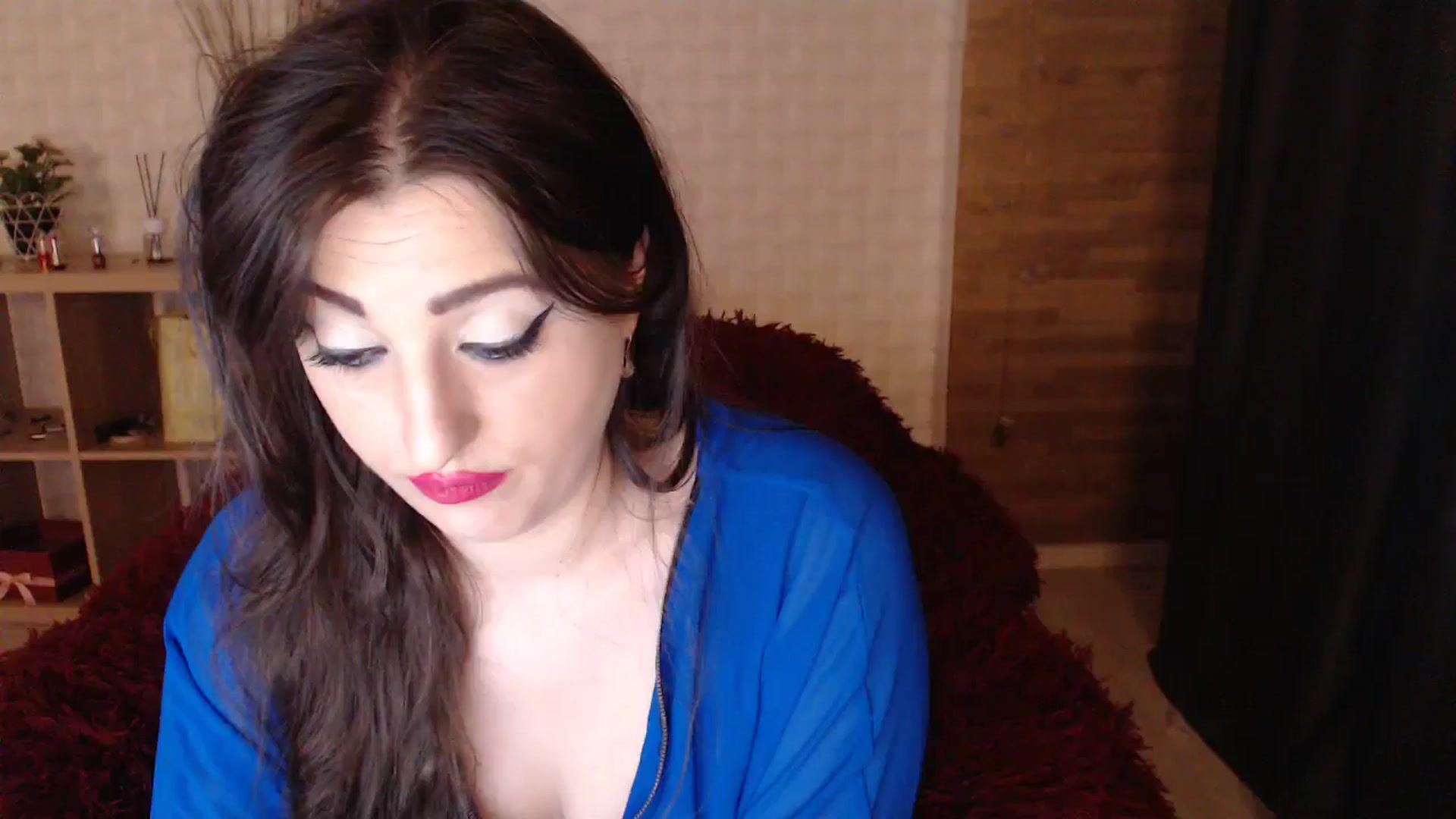 Gallery image thumbnail from HotRebbecca's myfreecams stream on, 04/17/2024, 01:45 image 13 of 20