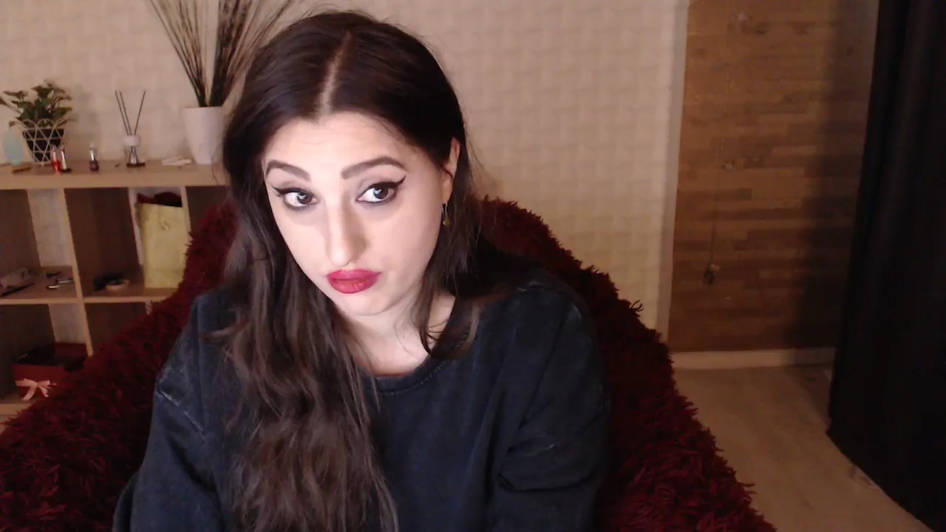 Gallery image thumbnail from HotRebbecca's myfreecams stream on, 04/23/2024, 06:34 image 12 of 20