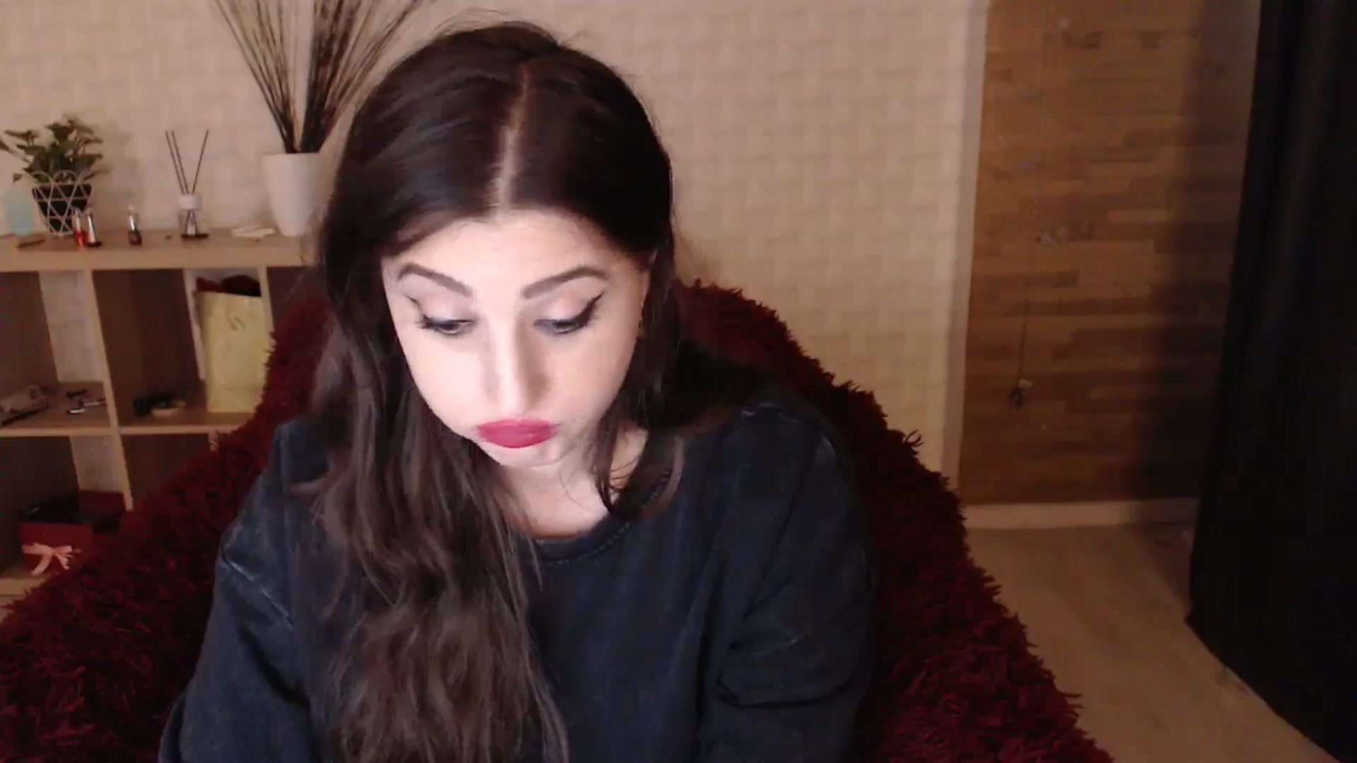 Gallery image thumbnail from HotRebbecca's myfreecams stream on, 04/23/2024, 06:34 image 10 of 20