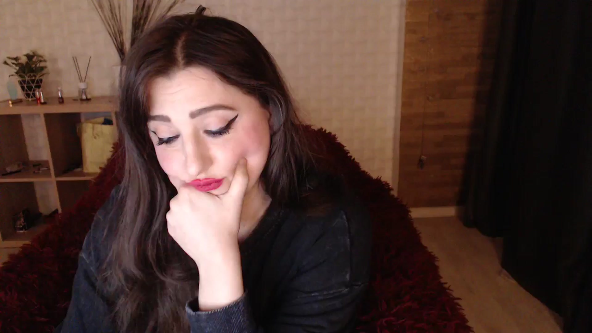 Gallery image thumbnail from HotRebbecca's myfreecams stream on, 04/28/2024, 02:45 image 17 of 20