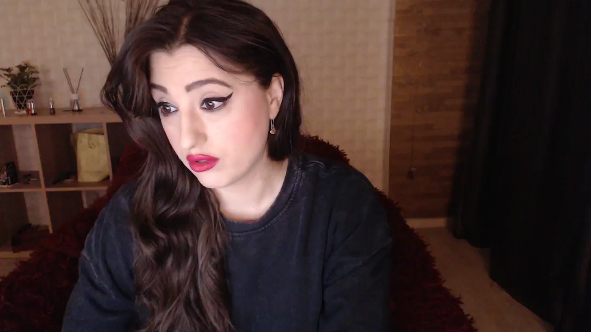 Gallery image thumbnail from HotRebbecca's myfreecams stream on, 05/03/2024, 24:43 image 17 of 20