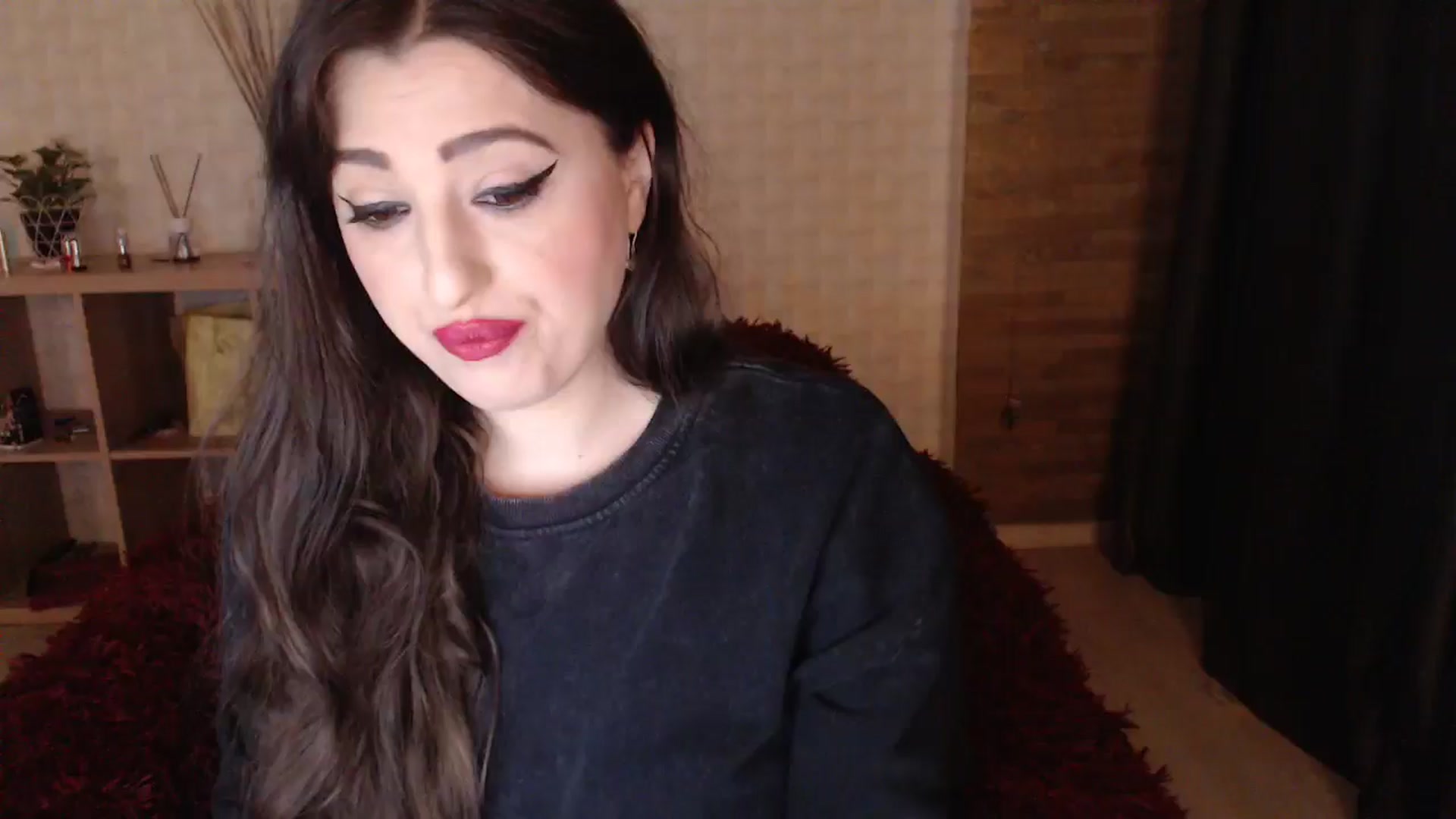Gallery image thumbnail from HotRebbecca's myfreecams stream on, 05/03/2024, 01:33 image 15 of 20