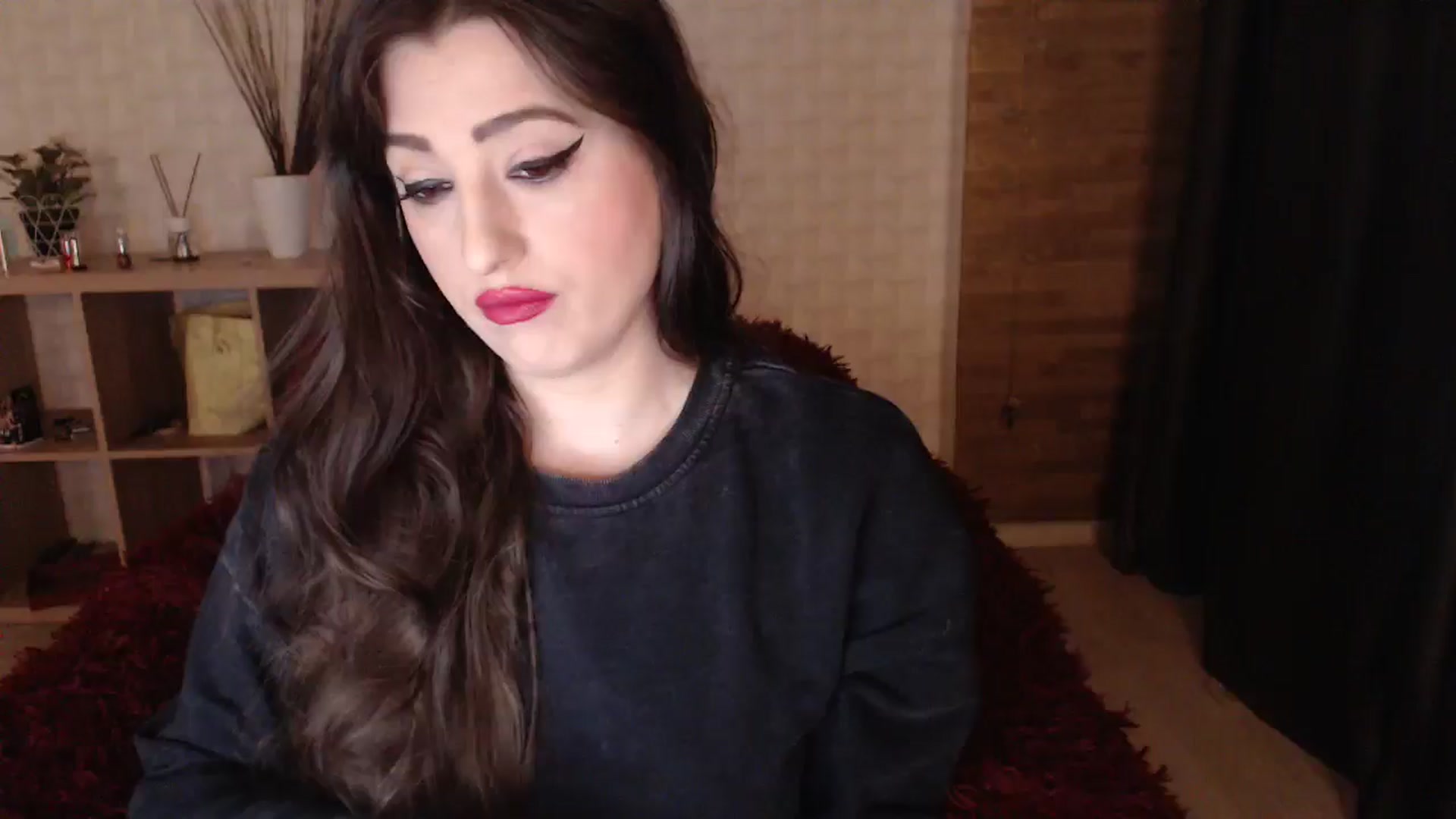 Gallery image thumbnail from HotRebbecca's myfreecams stream on, 05/03/2024, 01:33 image 6 of 20