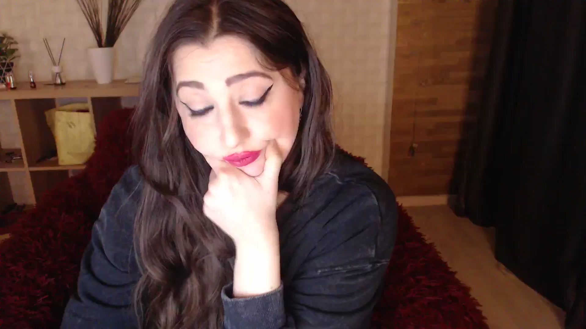 Gallery image thumbnail from HotRebbecca's myfreecams stream on, 05/03/2024, 03:27 image 4 of 20