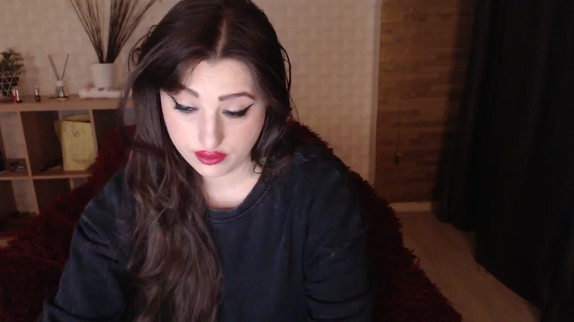 Gallery image thumbnail from HotRebbecca's myfreecams stream on, 05/04/2024, 02:00 image 15 of 20