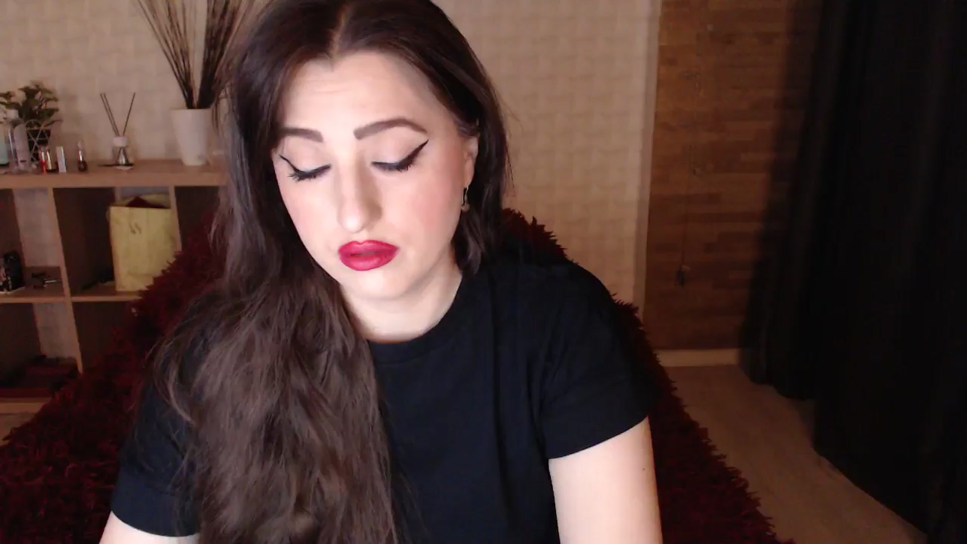 Gallery image thumbnail from HotRebbecca's myfreecams stream on, 05/07/2024, 02:10 image 1 of 20