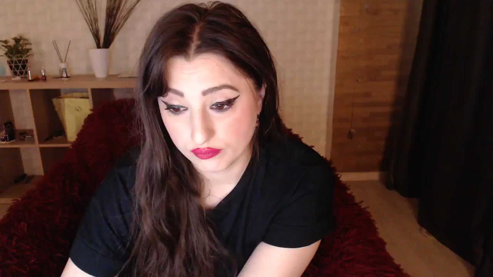 Gallery image thumbnail from HotRebbecca's myfreecams stream on, 05/08/2024, 04:35 image 2 of 20
