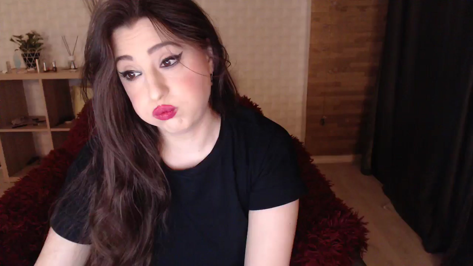 Gallery image thumbnail from HotRebbecca's myfreecams stream on, 05/10/2024, 03:04 image 1 of 20