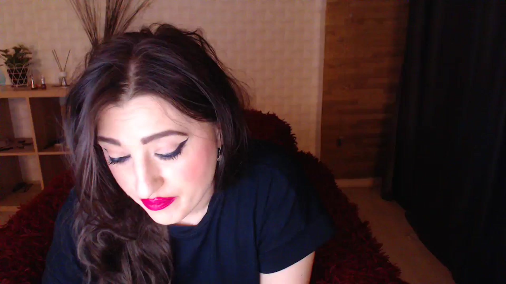 Gallery image thumbnail from HotRebbecca's myfreecams stream on, 05/12/2024, 23:32 image 18 of 20